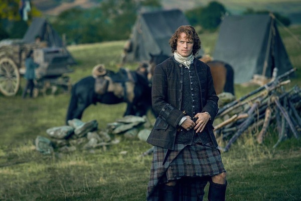Lassies of Lallybroch - NO SPOILERS