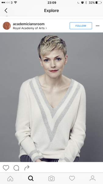 Help me find Maxine Peake's jumper!