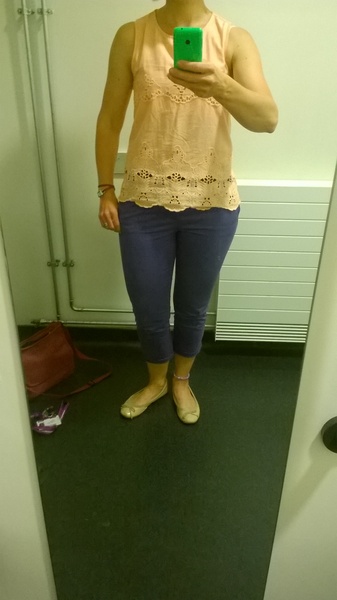 Clothes tips for exaggerated pear shape with awful legs?