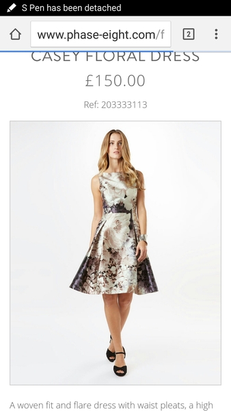 Dress for July wedding to hide big stomach