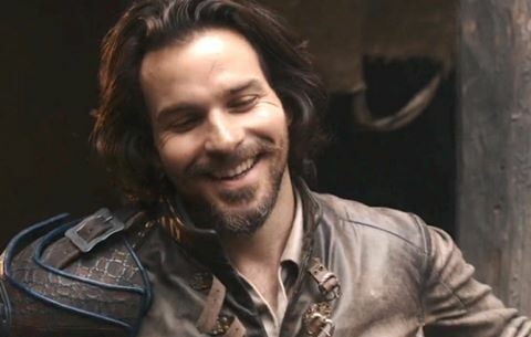 The Musketeers s3 ep2 - The One Where Aramis Falls Off The Wagon.  Repeatedly.  Well, I can hope can't I?  Swagger Inn Thread no. 132