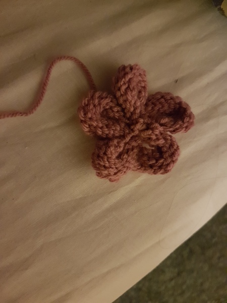 A knitting/crochet progress thread