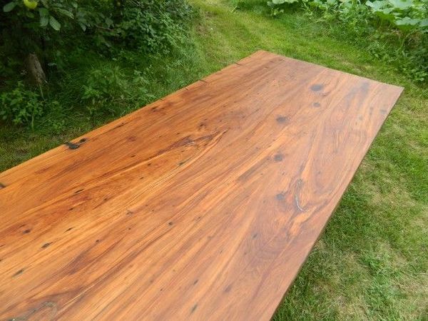Practical kitchen tables