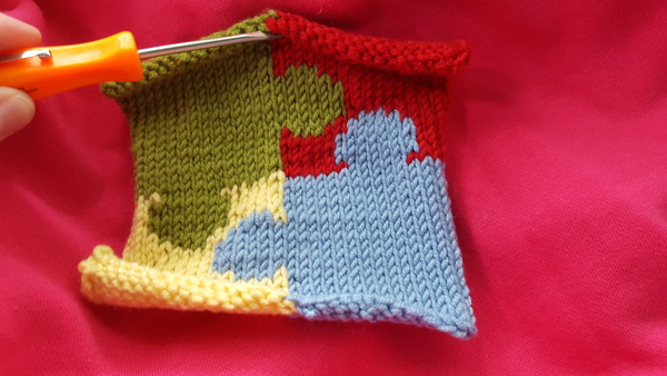 Woolly Hugs. A Blanket for the very lovely Daffyduck1. Crafters and donors, we need your help.