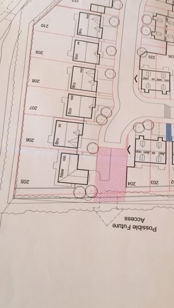 AIBU to think my new home developer can't put a wildlife corridor in my garden