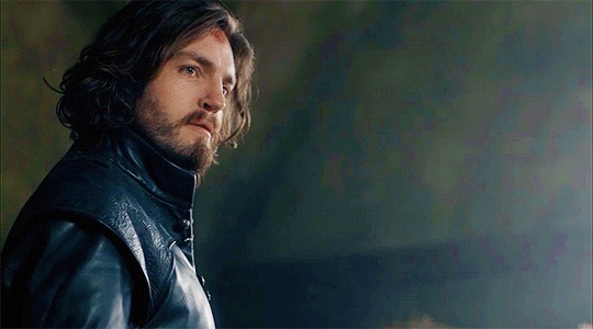 The Musketeers s3 ep2 - The One Where Aramis Falls Off The Wagon.  Repeatedly.  Well, I can hope can't I?  Swagger Inn Thread no. 132