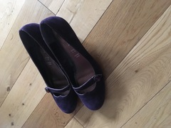 Is this dress formal enough for black tie, and can I wear these shoes with it?
