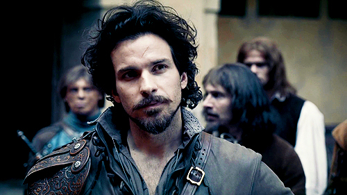 Swagger Inn. Thread 133. The one where Athos' trousers get even tighter...well one can hope.