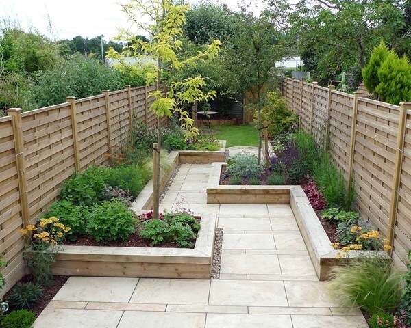Don't know what I'm doing in the garden. Pic inc