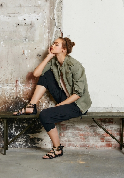 What to wear on a short haul flight?