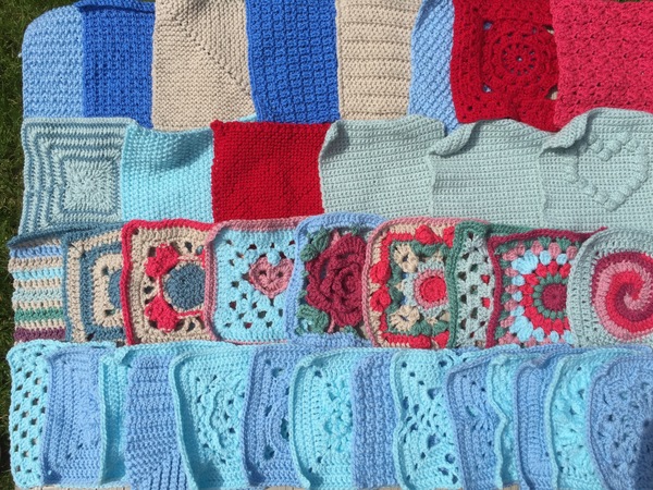 Woolly Hugs for Jo Cox. Donors and crafters, we need your help.