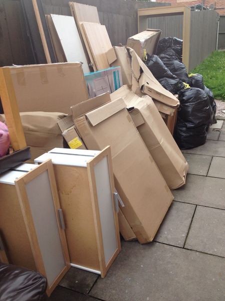 Anyone want to join me for a school holiday decluttering thread?