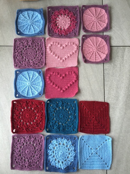 Woolly Hugs for Jo Cox. Donors and crafters, we need your help.