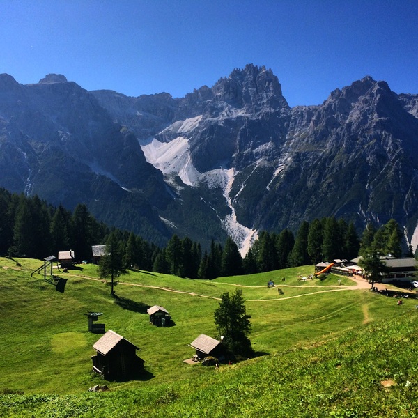 Spain/Italy lesser known places to stay/visit
