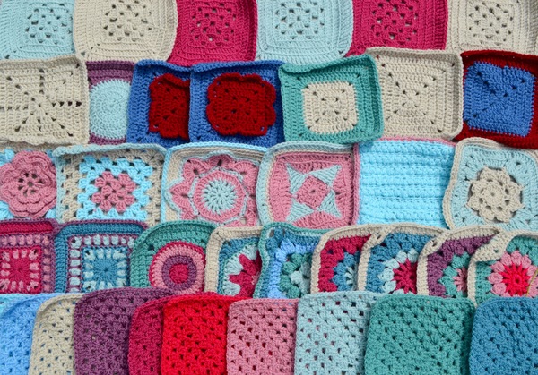 Woolly Hugs for Jo Cox. Donors and crafters, we need your help.