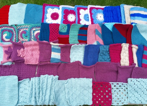 Woolly Hugs for Jo Cox. Donors and crafters, we need your help.