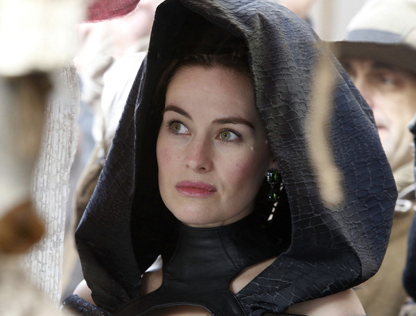 Swagger Inn thread 134 - the one where the wenches recover from too much FAFness from Musketeers