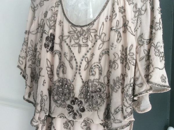 Losing the will to go on.. Sorry, it's another wedding guest outfit plea for help!