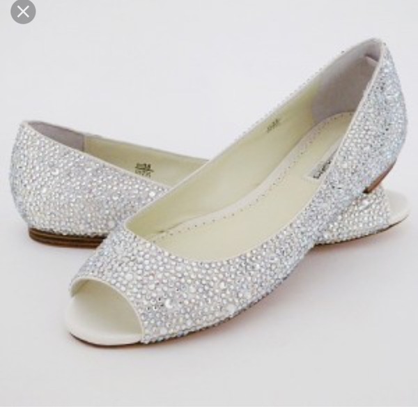 Please help me accessorise this dress!