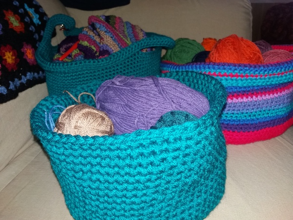 Can you knit a basket?