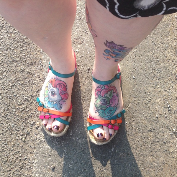 want to help me choose shoes for a wedding?
