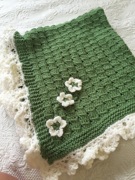 A knitting/crochet progress thread