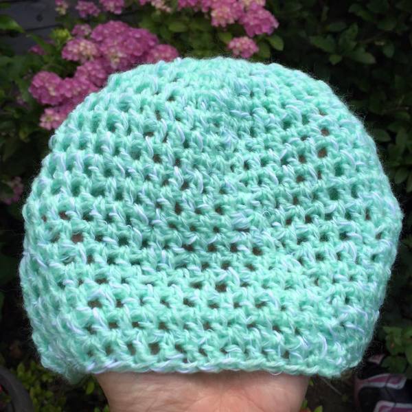 Woolly Hugs. Our Project to help refugees continues. One square, one blanket, a pair of gloves, one warm hat, one step at a time, really every little thing will help. All support welcome.