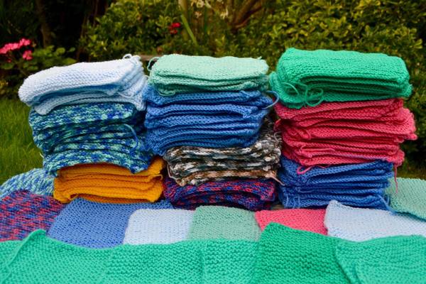 Woolly Hugs. Our Project to help refugees continues. One square, one blanket, a pair of gloves, one warm hat, one step at a time, really every little thing will help. All support welcome.