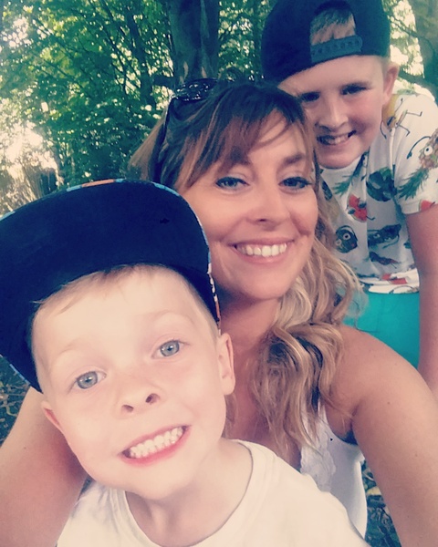 Let Cadbury know your shared joyful summer moments which cost nothing - £265 voucher and Merlin ticket to be won! NOW CLOSED