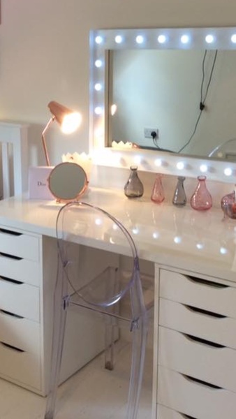 Where is this dressing table from ?