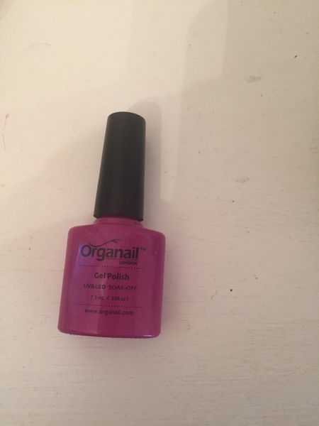 Help me find this gel nail colour