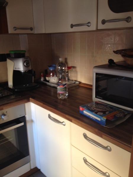 Help me spruce up a tiny tired kitchen! (picture)