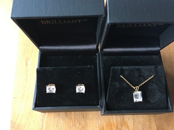 I am on the hunt for a REALLY good pair of fake diamond stud earrings... can you recommend any?