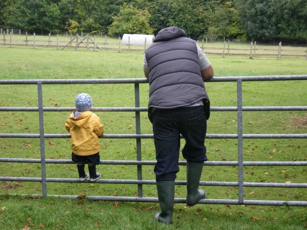 Show Cadbury the shared everyday moments you’ve thought are worth capturing - £265 voucher to be won! NOW CLOSED