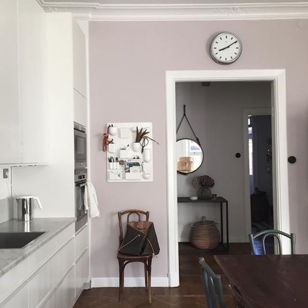 What paint colour for my bathroom? Photo included