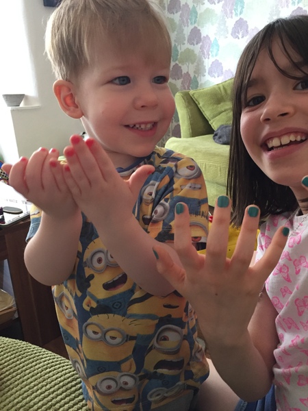 Show Cadbury the shared everyday moments you’ve thought are worth capturing - £265 voucher to be won! NOW CLOSED