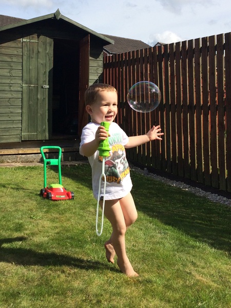 Show Cadbury the shared everyday moments you’ve thought are worth capturing - £265 voucher to be won! NOW CLOSED