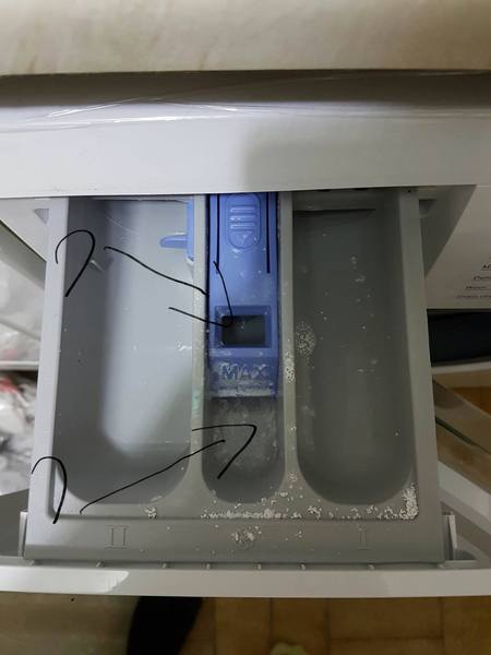 New Machine - Fabric Softner/Conditioner Instantly drains away.