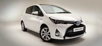 to think that the front of this Toyota Yaris