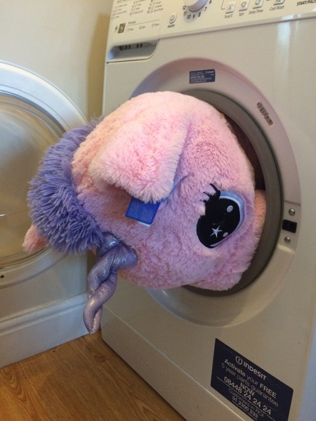 Thread 7 - the one where we have to find somewhere to hide the giant unicorns