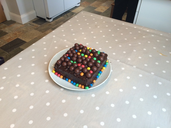 Can I serve this cake?