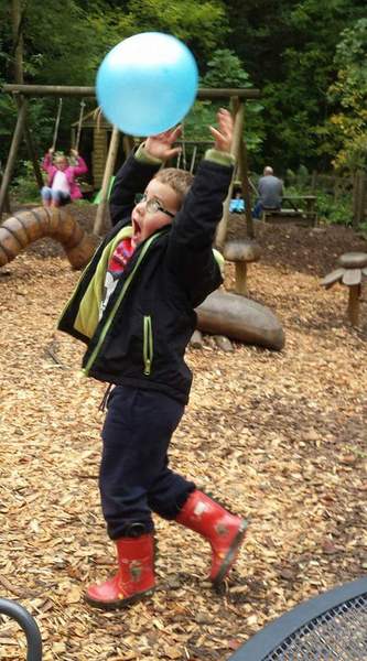 Show Cadbury the shared everyday moments you’ve thought are worth capturing - £265 voucher to be won! NOW CLOSED