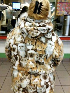 Please help find a catt to match description!