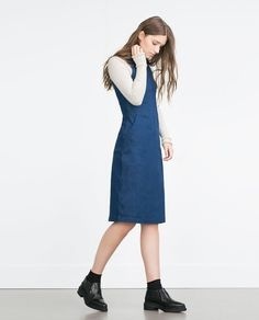 Sleeveless denim dress