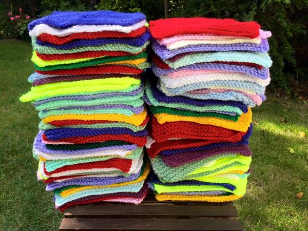 Woolly Hugs. Our Project to help refugees continues. One square, one blanket, a pair of gloves, one warm hat, one step at a time, really every little thing will help. All support welcome.