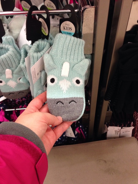 Thread 9 - the one with the surprisingly short horn