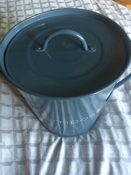 Thread 7 - the one where we have to find somewhere to hide the giant unicorns