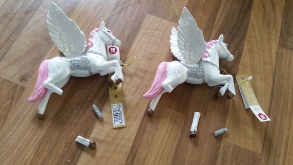 Thread 7 - the one where we have to find somewhere to hide the giant unicorns