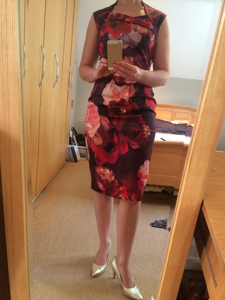 Do you like this dress?