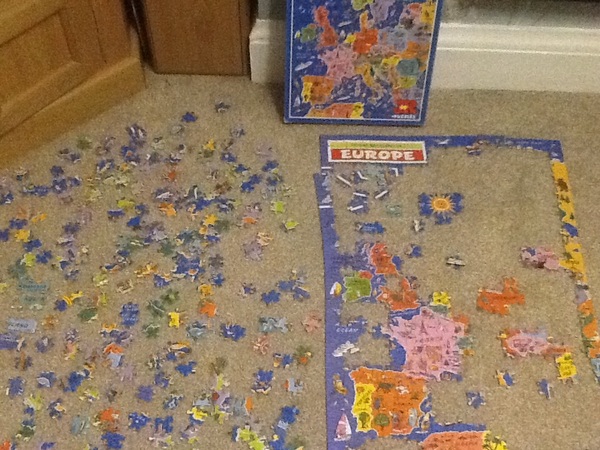 Super Scrimpers sashay, save & --squander-- their way through September